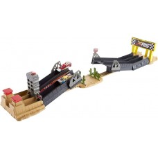 Disney Cars Drag Racing Playset - Mattel GMF09